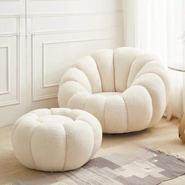 FAUTEUIL PIVOTANT AVEC POUF LAINE BOUCLEE COZY