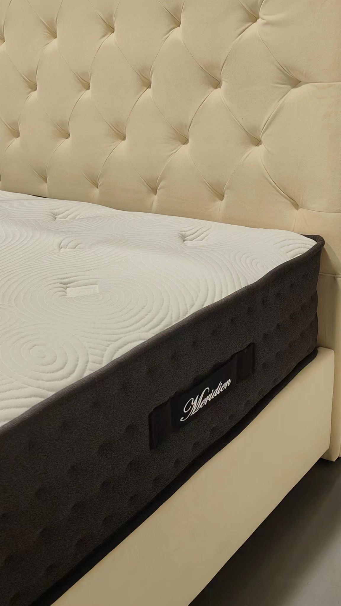 Matelas à Ressorts Ensachés MERIDIEN 180x200