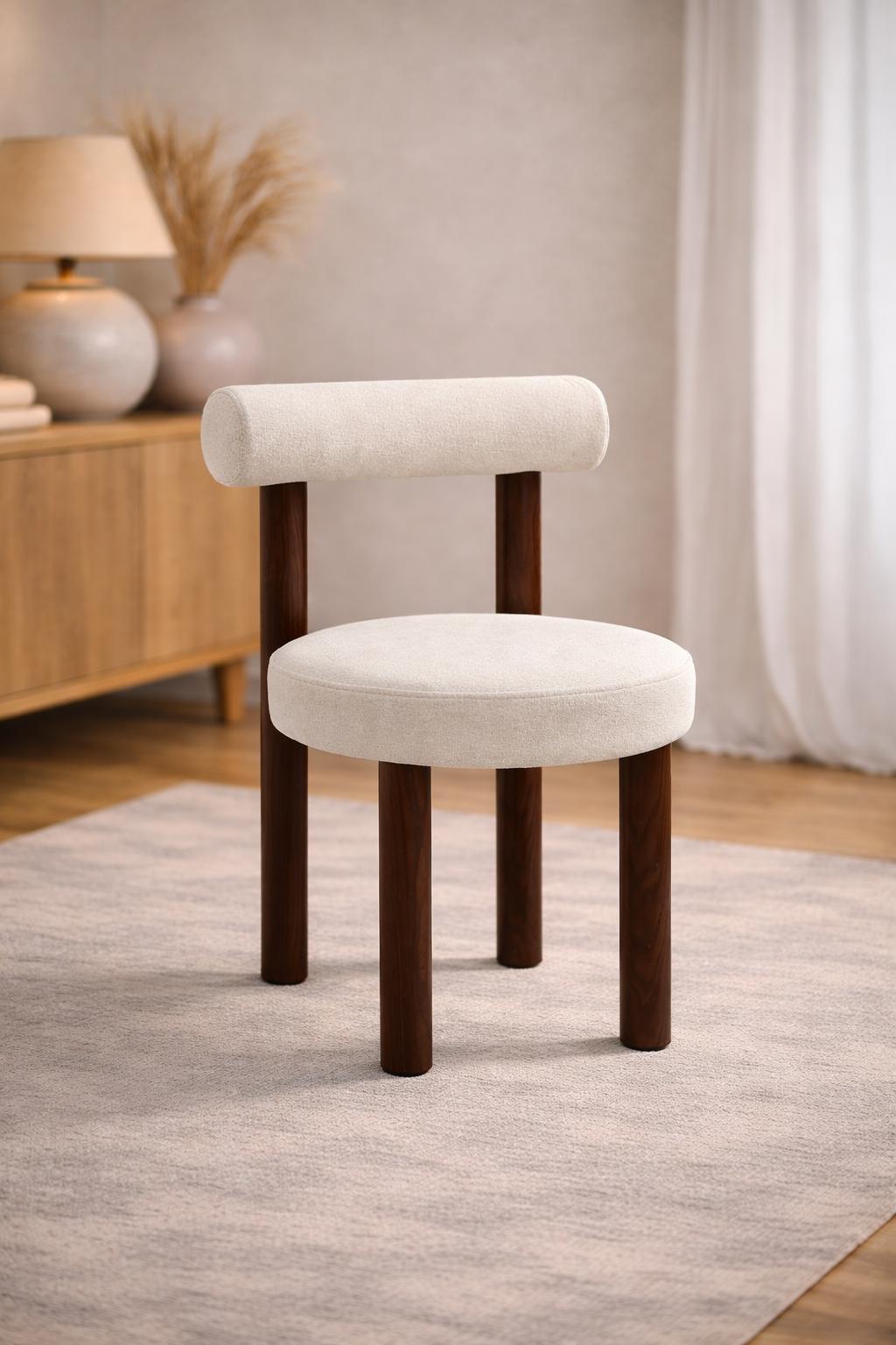 Chaise IRINA – Pied noyer, velours peau de pêche beige sku 81