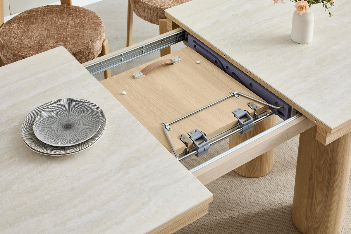 Table à manger extensible Camélia – 160 à 200 cm effet hêtre ref 130