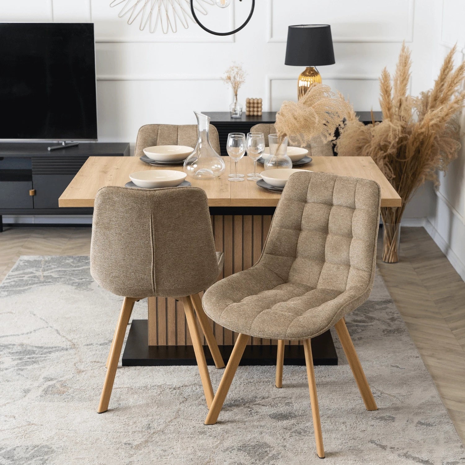 Chaise KATHY en tissu beige - Pieds effet chêne REF 3028