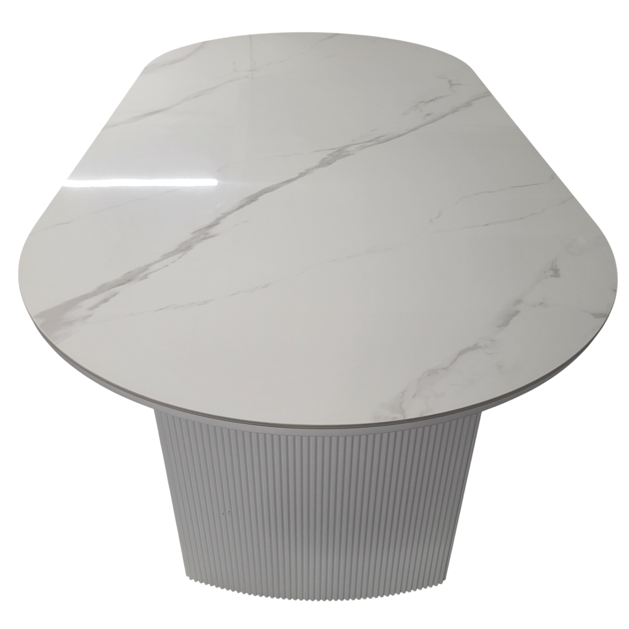 Plateau en céramique blanche marbrée de la table Joséphine 180 cm vue du dessus