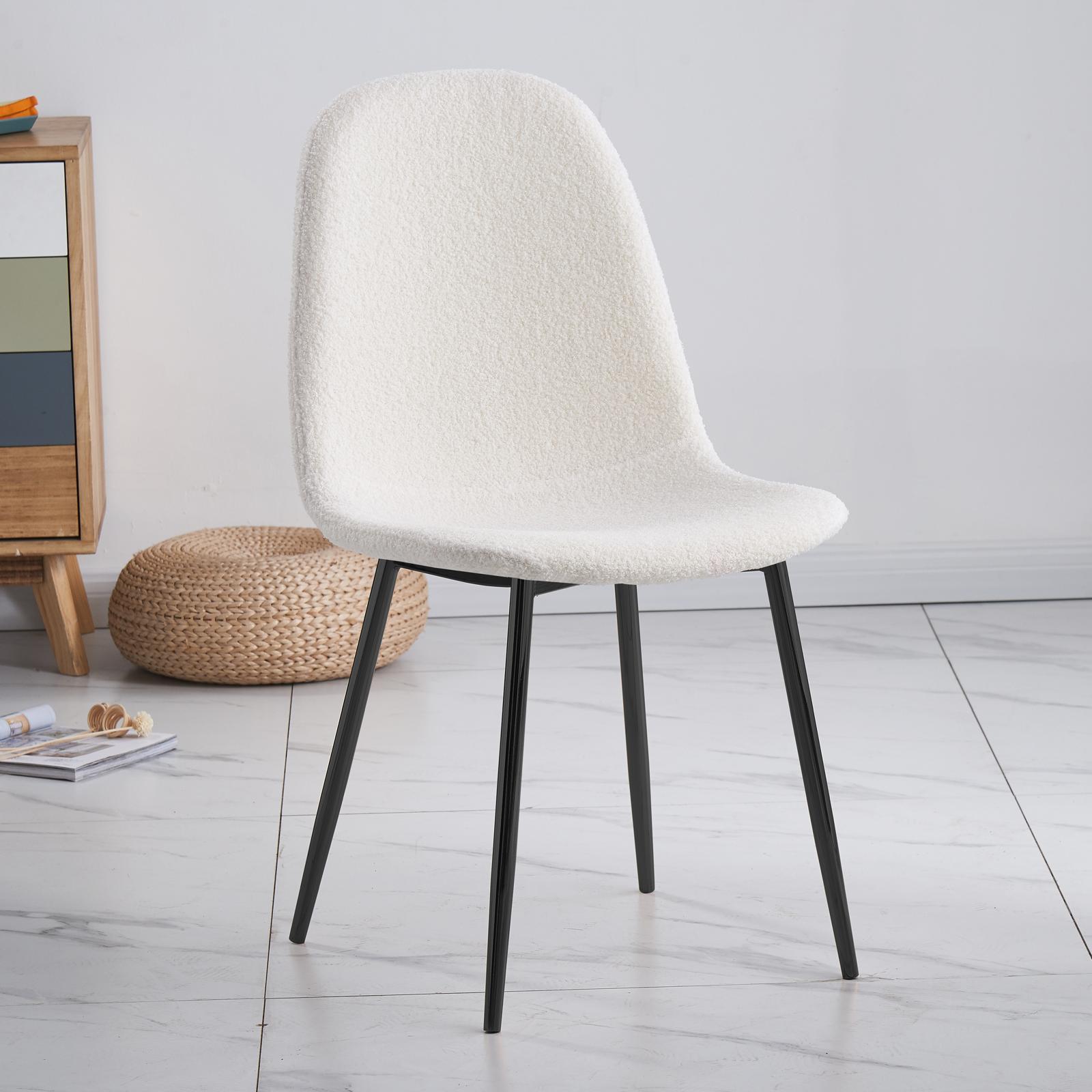 Chaise scandinave molletonnée Doudou – Pieds métal noir