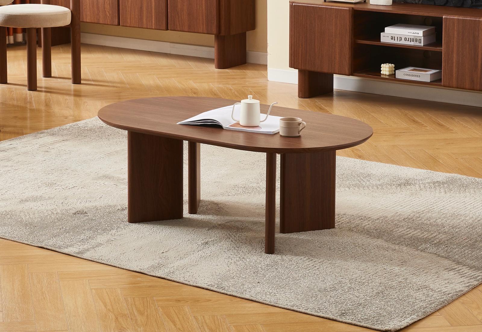 Table ovale effet noyer - vue diagonale